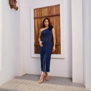 Vestido Midi Jeans Manga Nula com Flor - Ieda ESTRELA